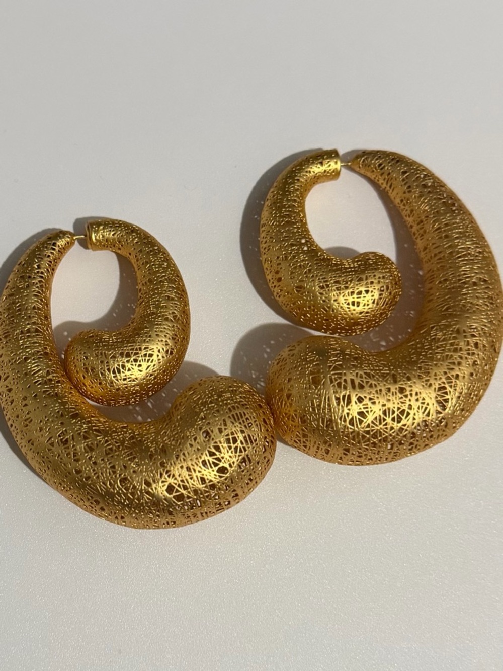 Khoi HAAR earrings gold